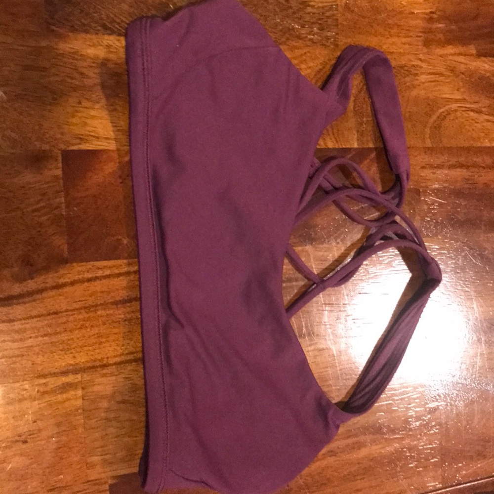 Lululemon Free to Be Zen sports bra